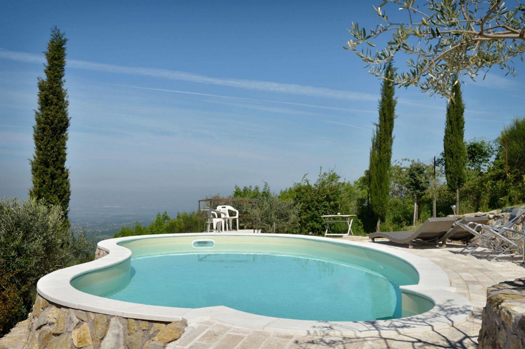 Il Casale Delle Ginestre Lejlighedshotel Castel San Pietro Romano Eksteriør billede